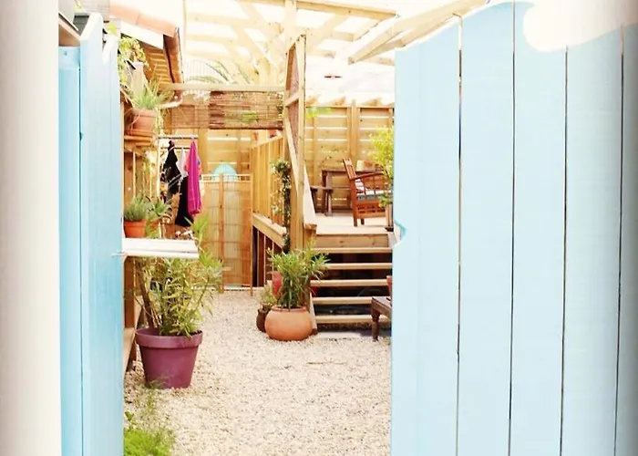 בית הארחה La Tamaris Maison A Partager וייה-בוקו-לה-באן